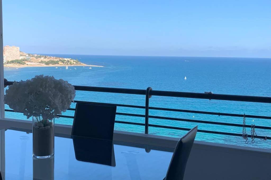 Playa Albufereta. Espectaculares Vistas Al Mar. Lägenhet Alicante Exteriör bild